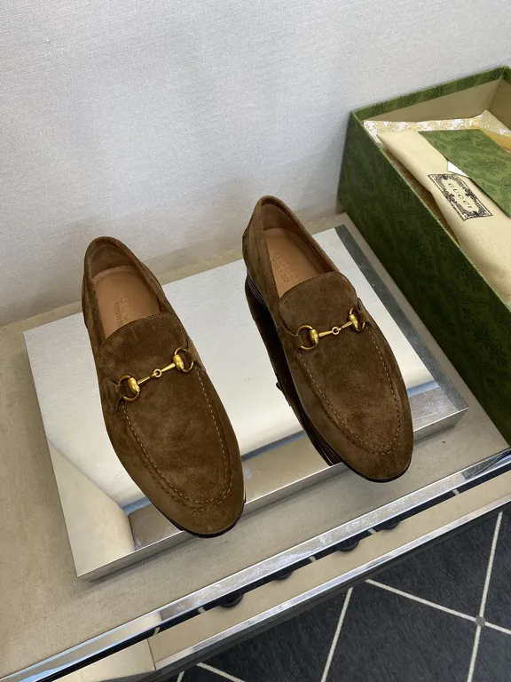 Gucci Shoe 